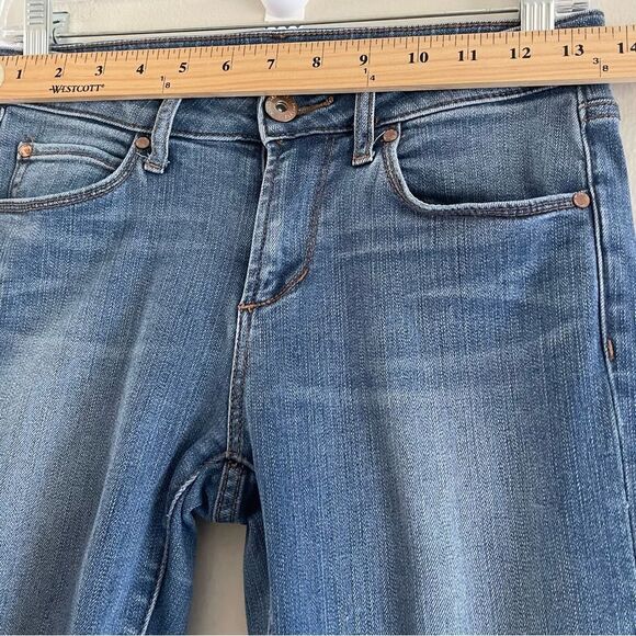 Articles Of Society Two Tone Low Rise Jeans Womens Size 25 Raw Hem Stretch Blue - Picture 6 of 9